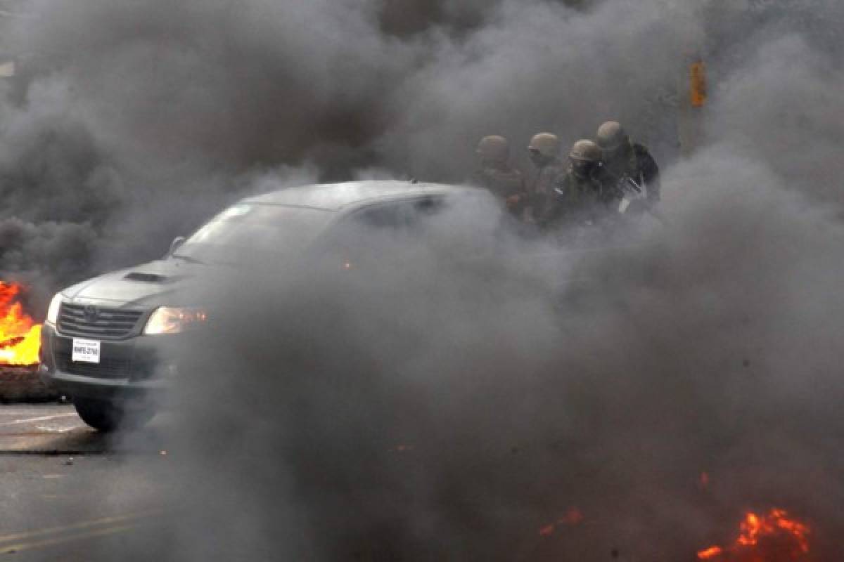 Bloqueos de calles y enfrentamientos dejan protestas en Honduras