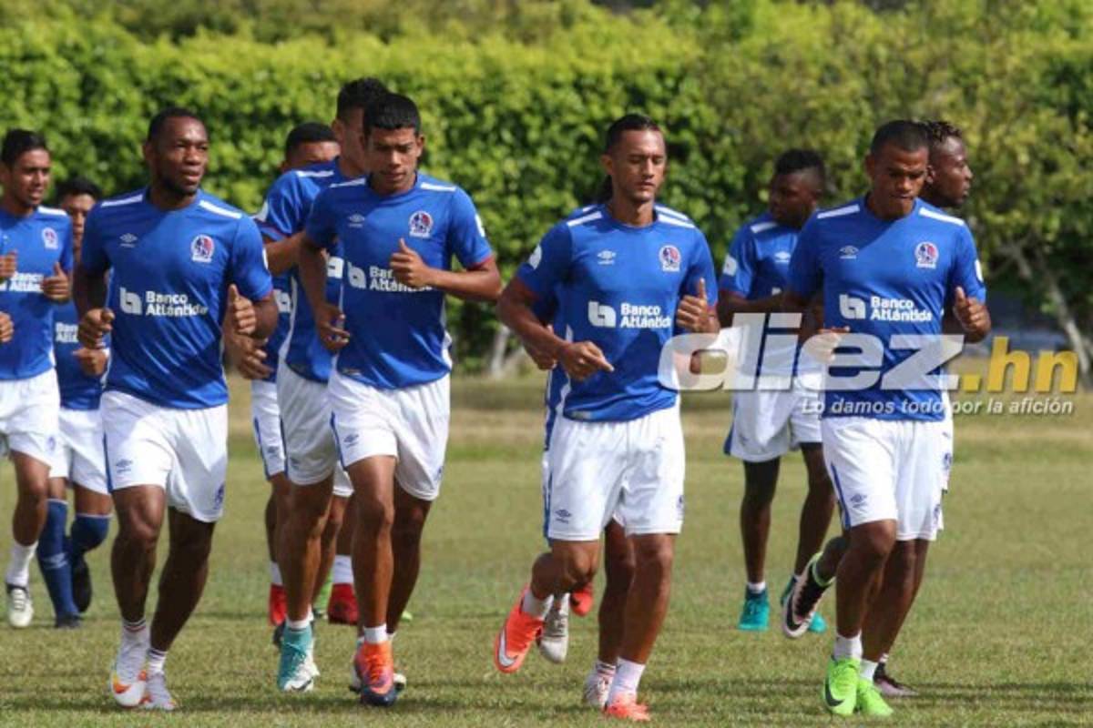 EN FOTOS: Olimpia entrenó muy concentrado pensando en el Platense