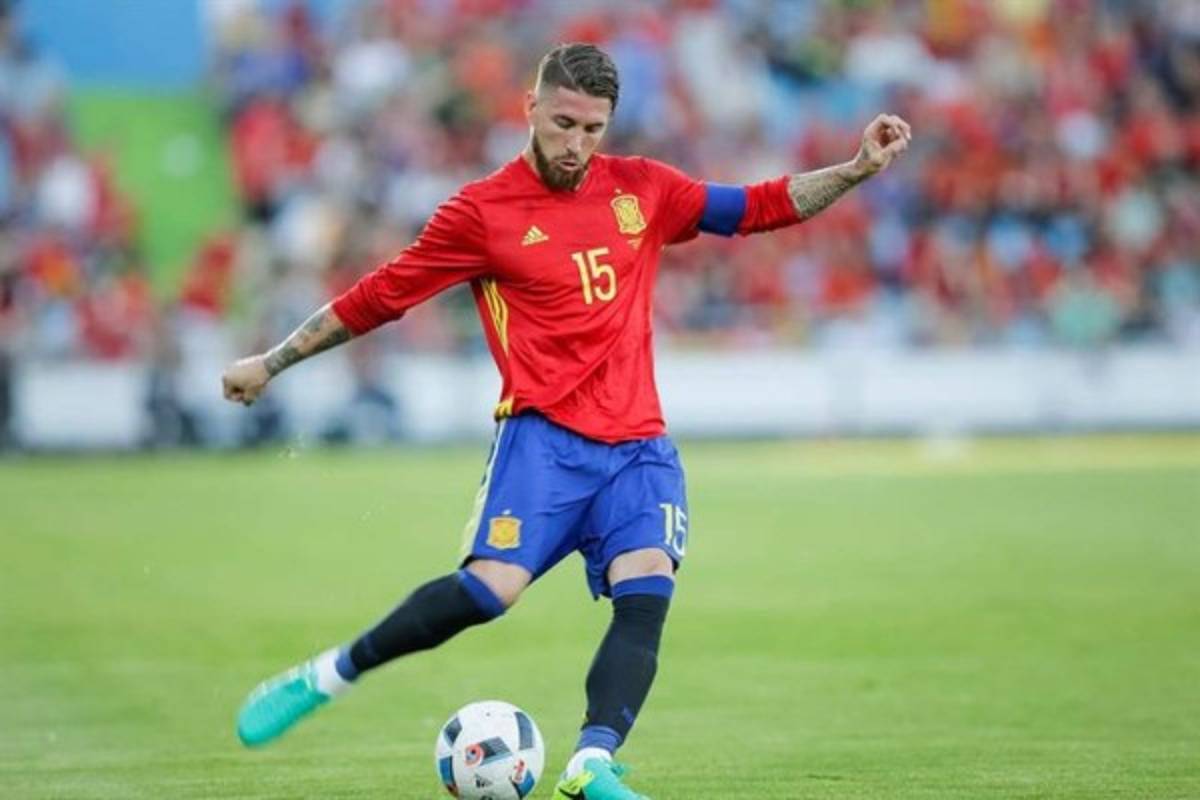 ¡Así sería el sorprendente 11 de la Selección de España sin los catalanes!