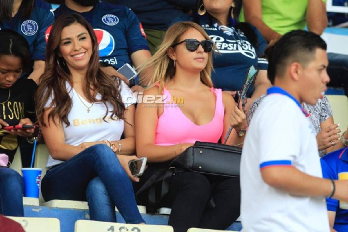 ¡Qué linda final! Las chicas que se robaron las miradas previo al Motagua-Olimpia