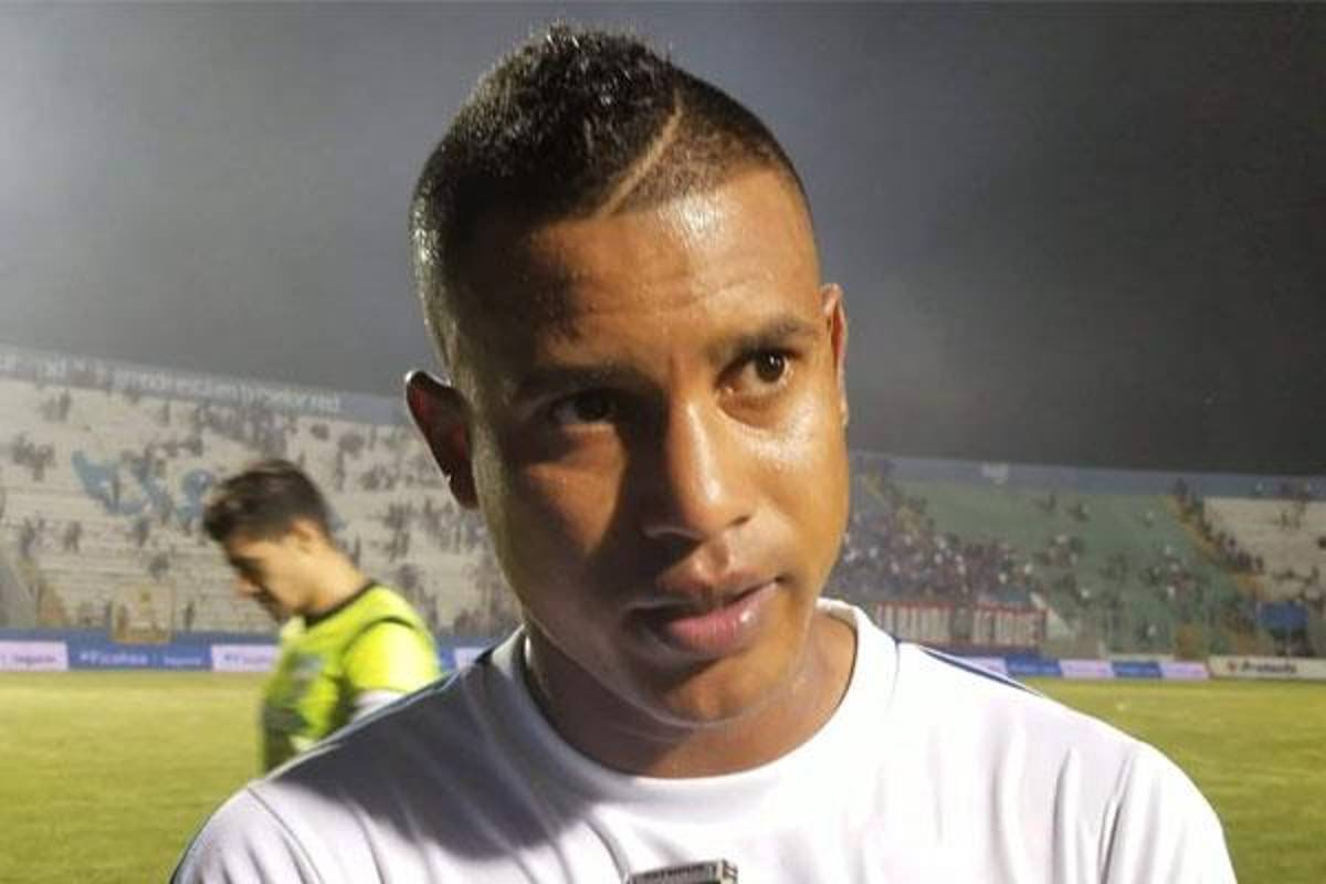 FICHAJES: Legionarios que cambiarán de club; Victoria anuncia baja de extranjero y “Machuca” será legionario