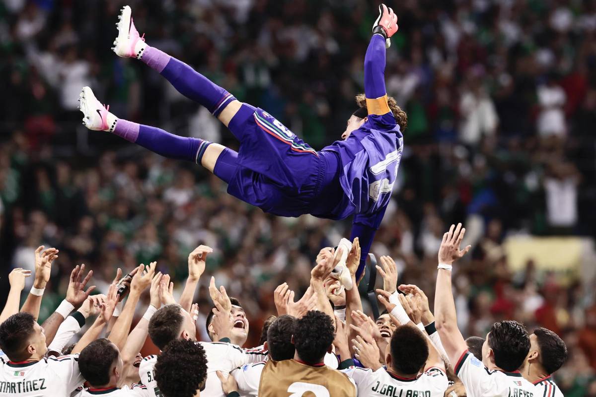 El último baile de Ochoa con México, la fiesta y ácida reacción de Faitelson