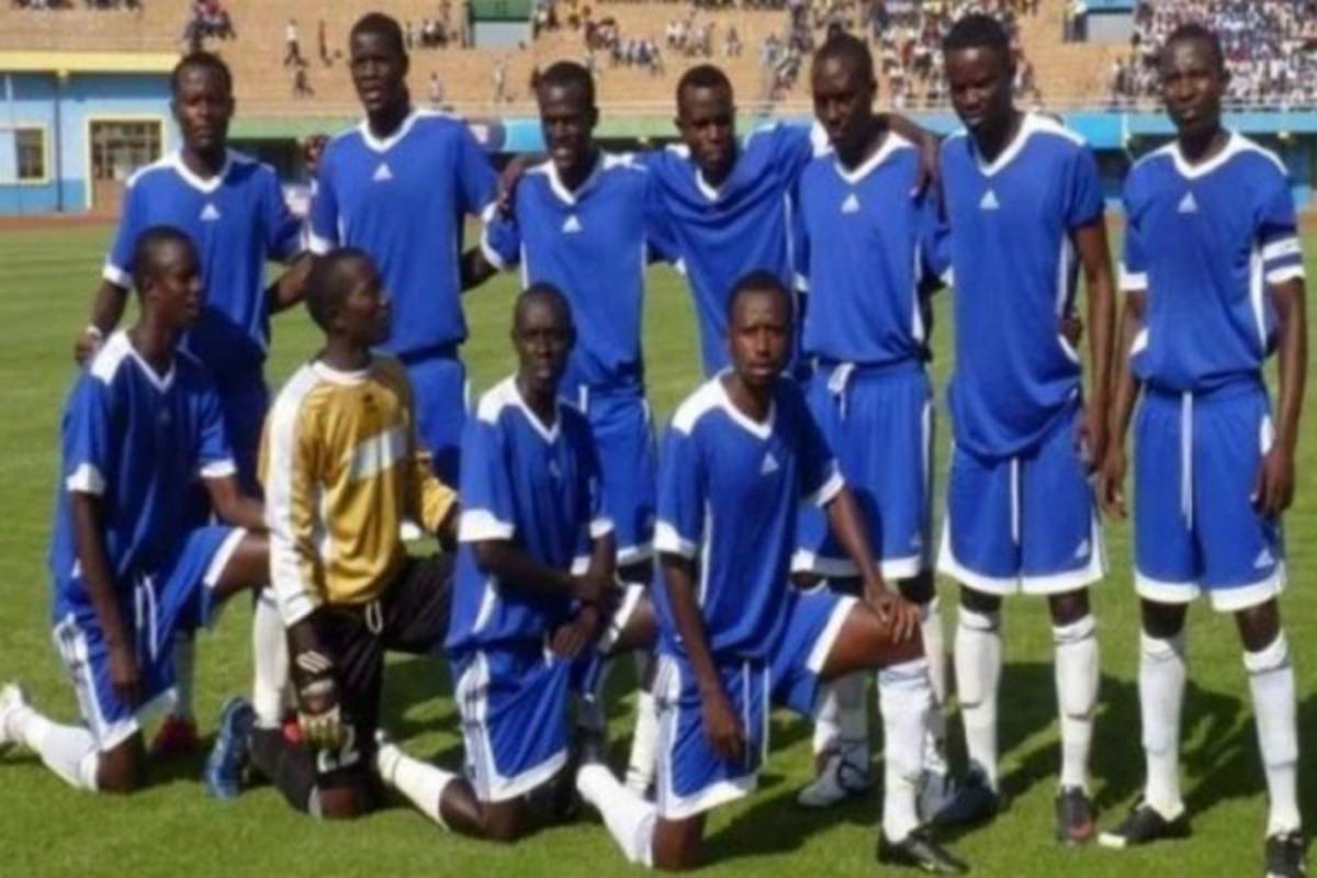 El Platense se mete entre los equipos con las formaciones más raras de la hsitoria