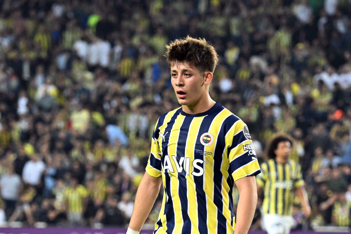 La decisión de Real Madrid con Vinicius, futbolista da ultimátum al Barcelona y PSG pone en jaque a Mbappé