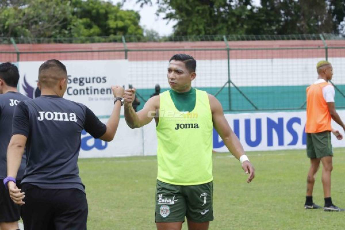 En fotos: Visita de lujo en el Vida-Motagua; el acrobático festejo de Omar Rosas y el cariñito de Nazar a su goleador