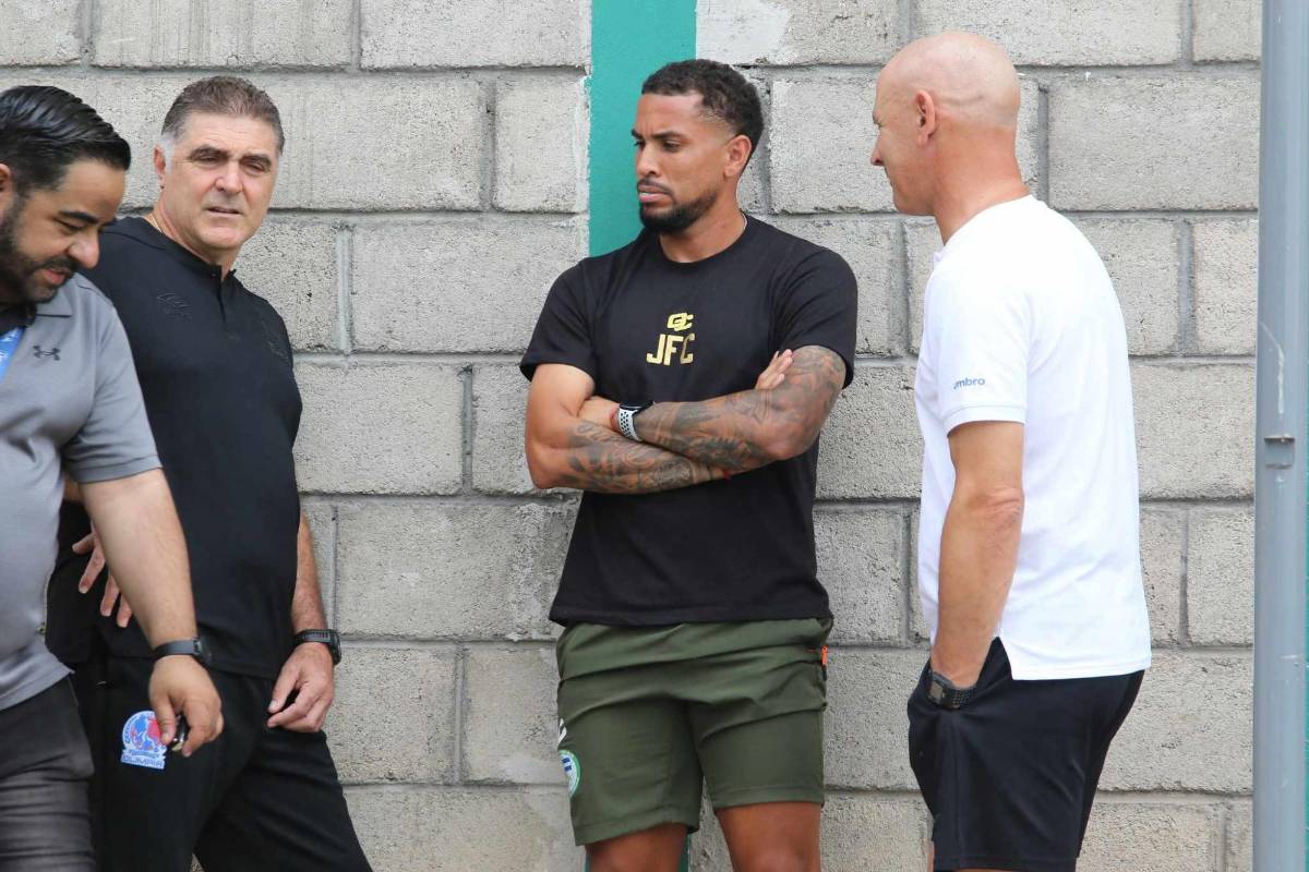 Las bellas olanchanas de San Francisco de La Paz se dejan ver, la preciosa aficionada de Olimpia y, ¿qué llevaba Marcos Montiel?