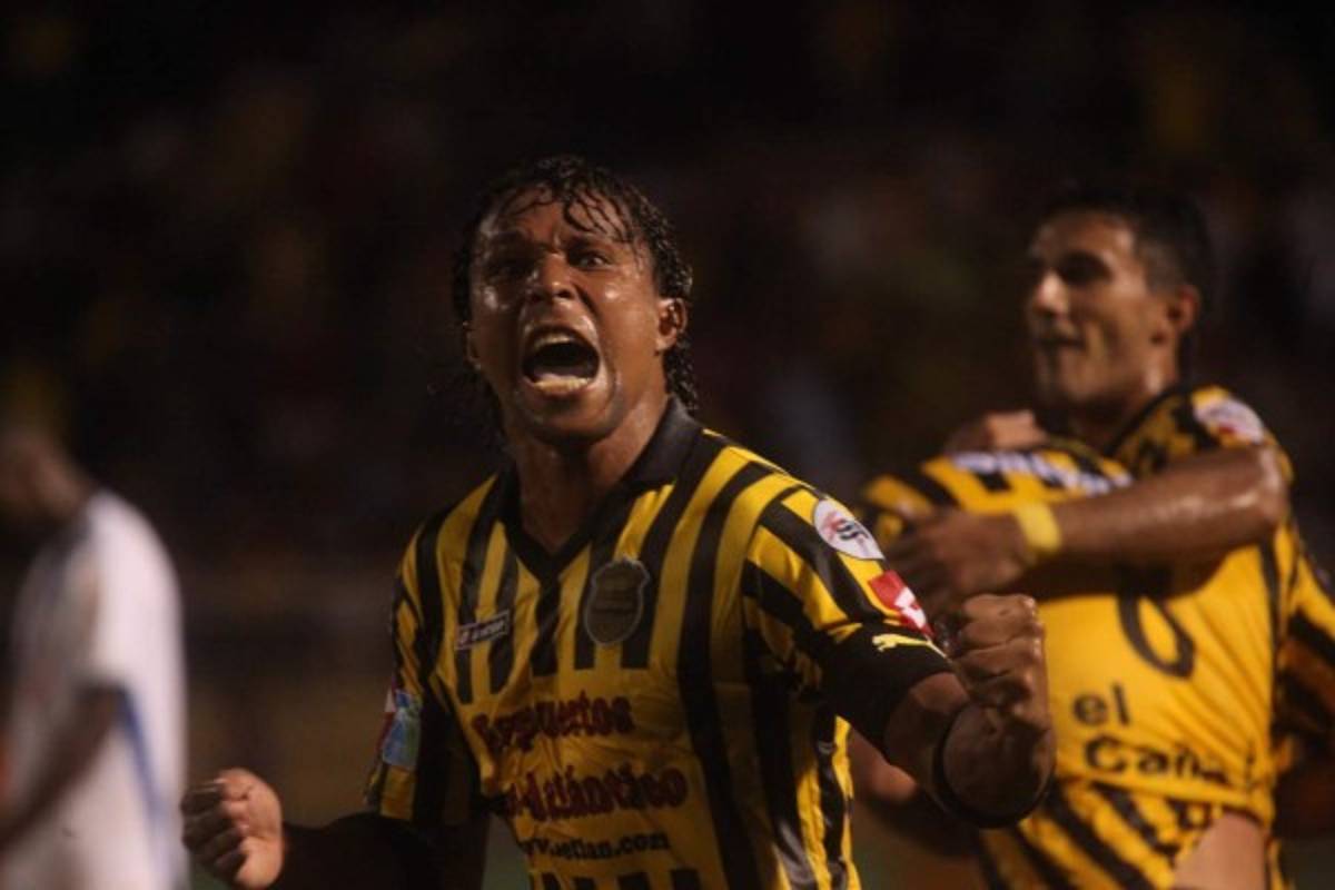 En el álbum del recuerdo: Los clásicos entre Real España y Olimpia