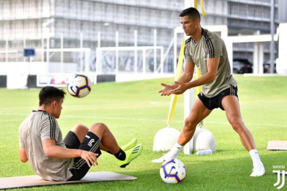 EN FOTOS: Dybala encuentra en Cristiano a su mejor amigo y compañero en la Juventus