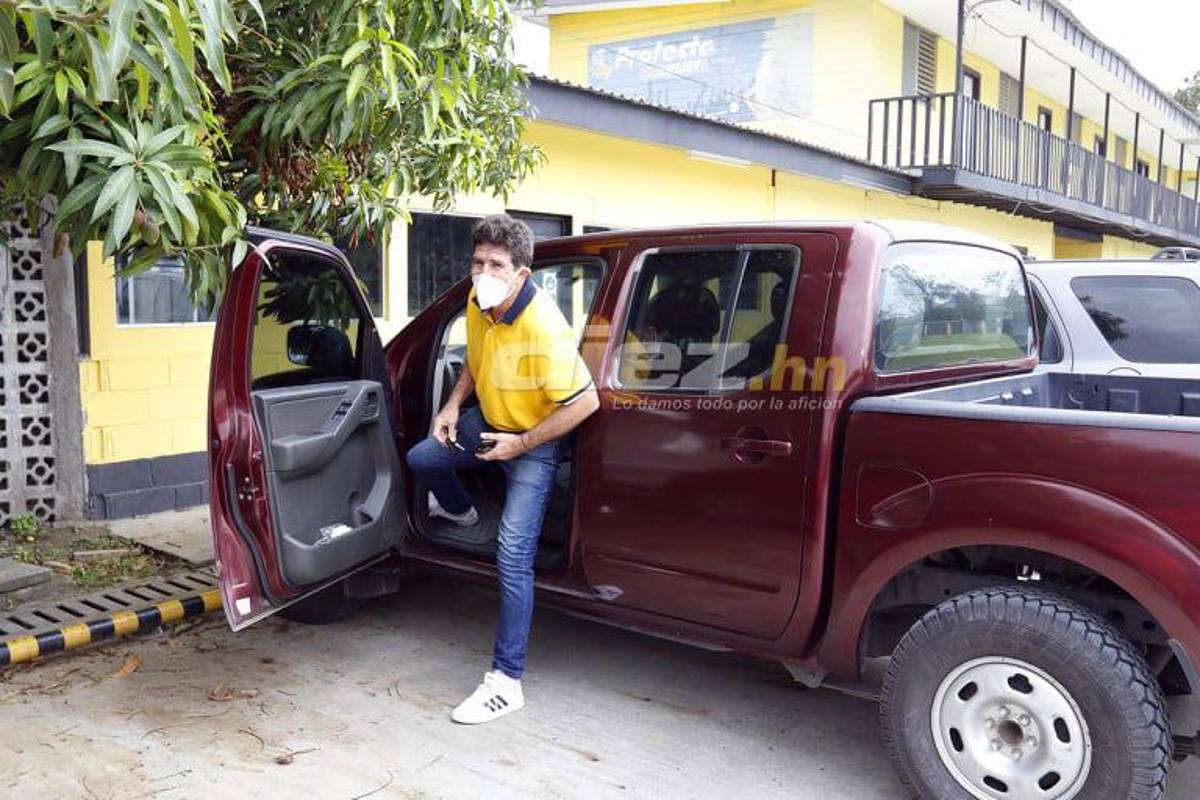 Así fue el primer día de Héctor Vargas con Real España; los ‘regalos’, el café, sus ayudantes y la charla