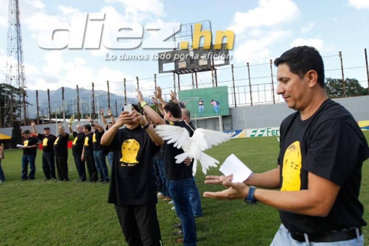 Real España rinde homenaje póstumo a Mario Verdial.