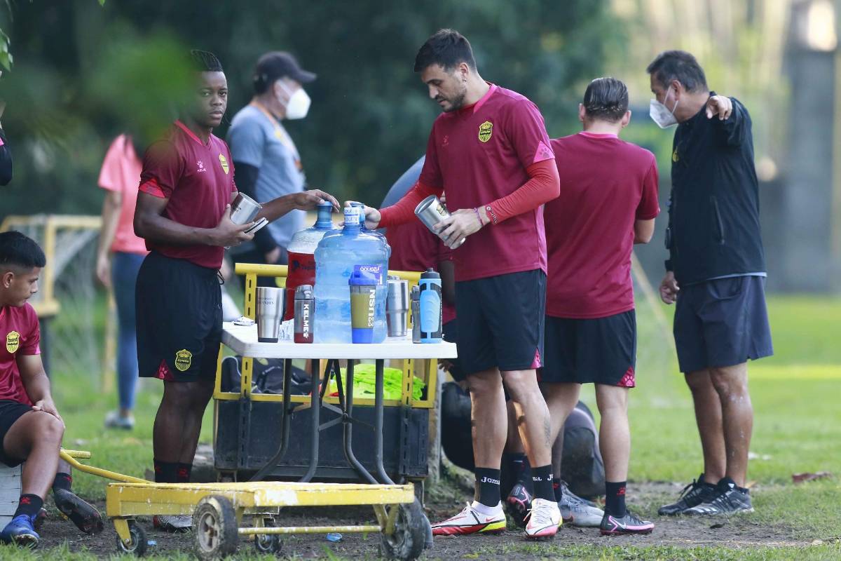 Fotos: Gritos, risas, abrazos emotivos y motivación a tope; así prepara Real España la semifinal ante Motagua