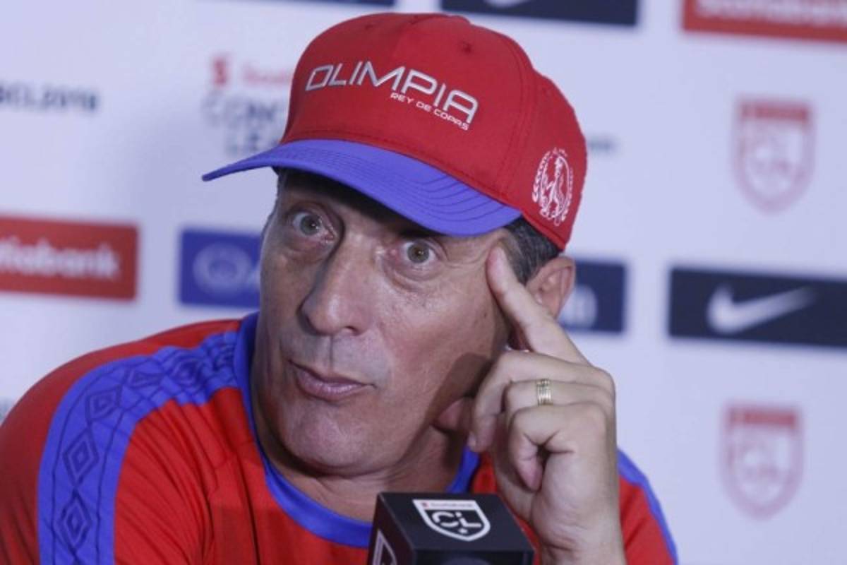 Mercado: Troglio habla de las renovaciones y Bryan Róchez a punto de cambiar de club