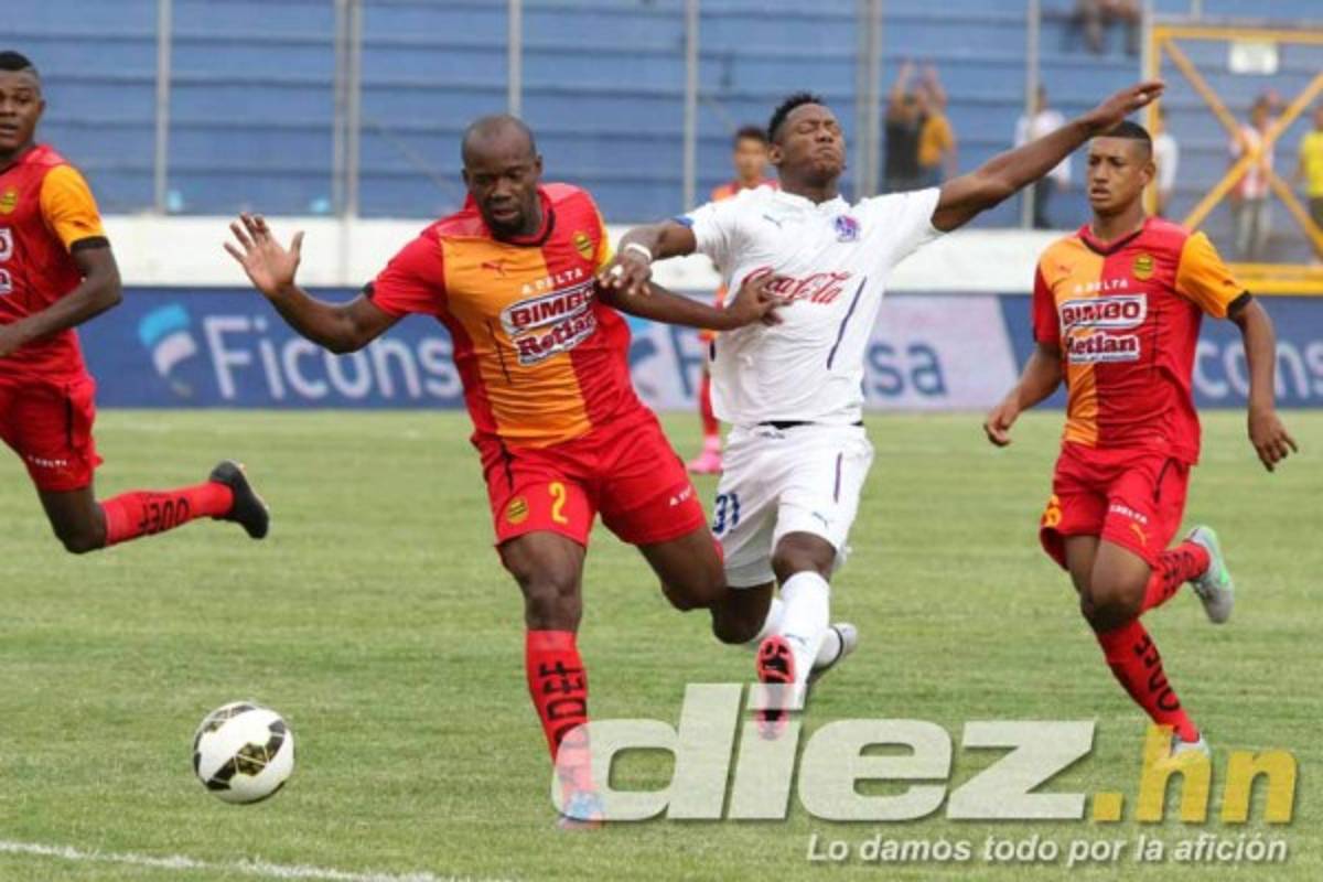 Ante poco público se jugó en Tegucigalpa el clásico moderno entre Olimpia y Real España