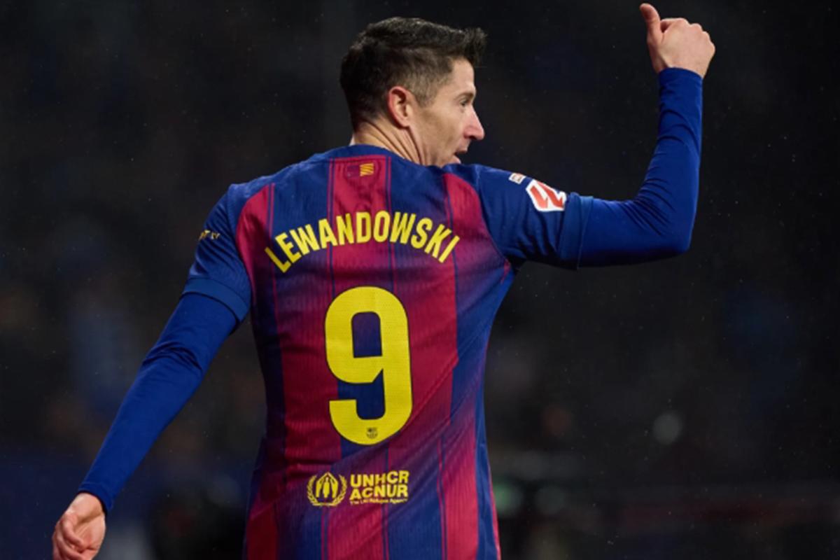 Hansi Flick tiene al reemplazo de Lewandowski: Se va al Barcelona; también habló con el Atlético