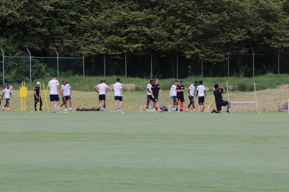 Romell Quioto sorprende y se pone a las órdenes de Troglio en pretemporada del Olimpia ¿qué pasa con Arboleda?
