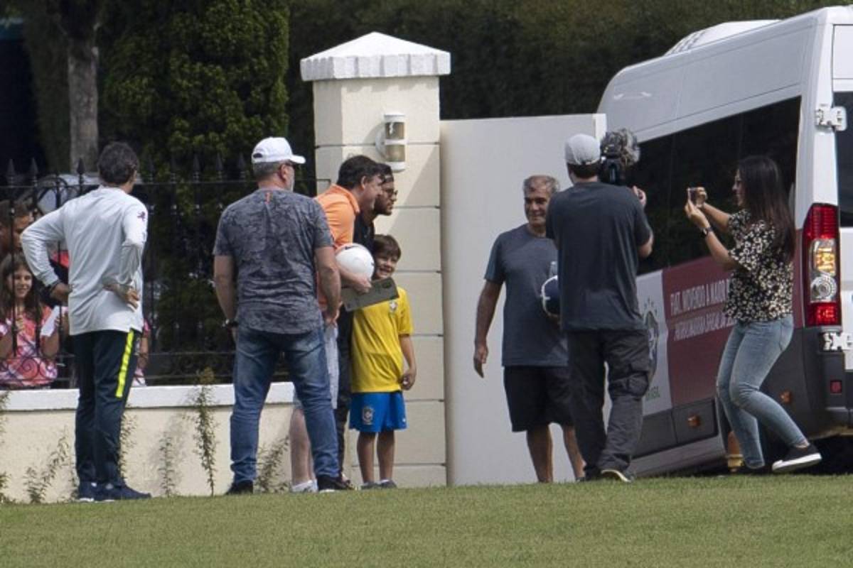 De locos: Neymar llega a la concentración de Brasil previo a Copa América ¡en helicóptero!