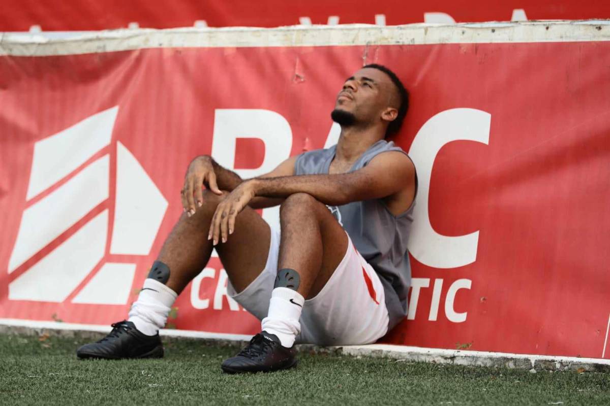 Vida desciende: ‘Chilo’ se derrumba, el llanto inquebrantable de Canales y el jugador que se escondió atrás de la meta para llorar