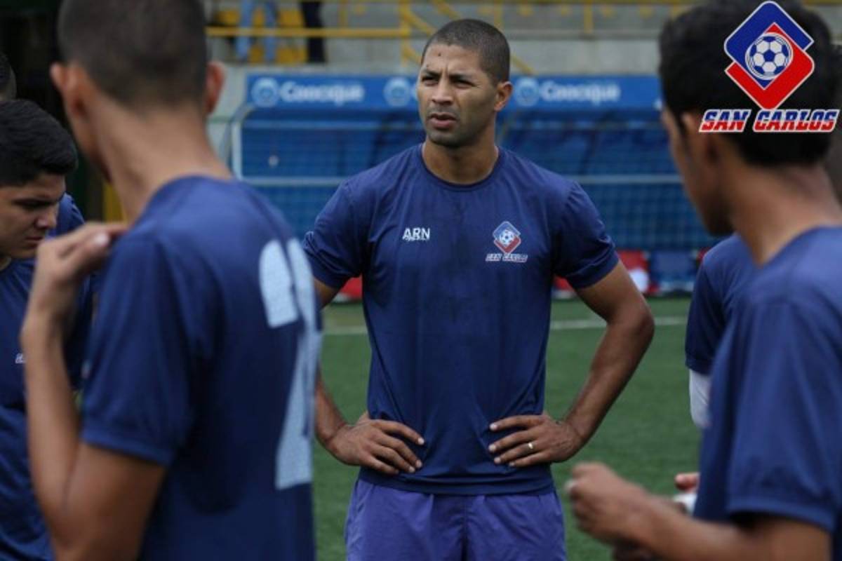 SORPRESAS | Hondureños agitan el mercado de fichajes en Centroamérica