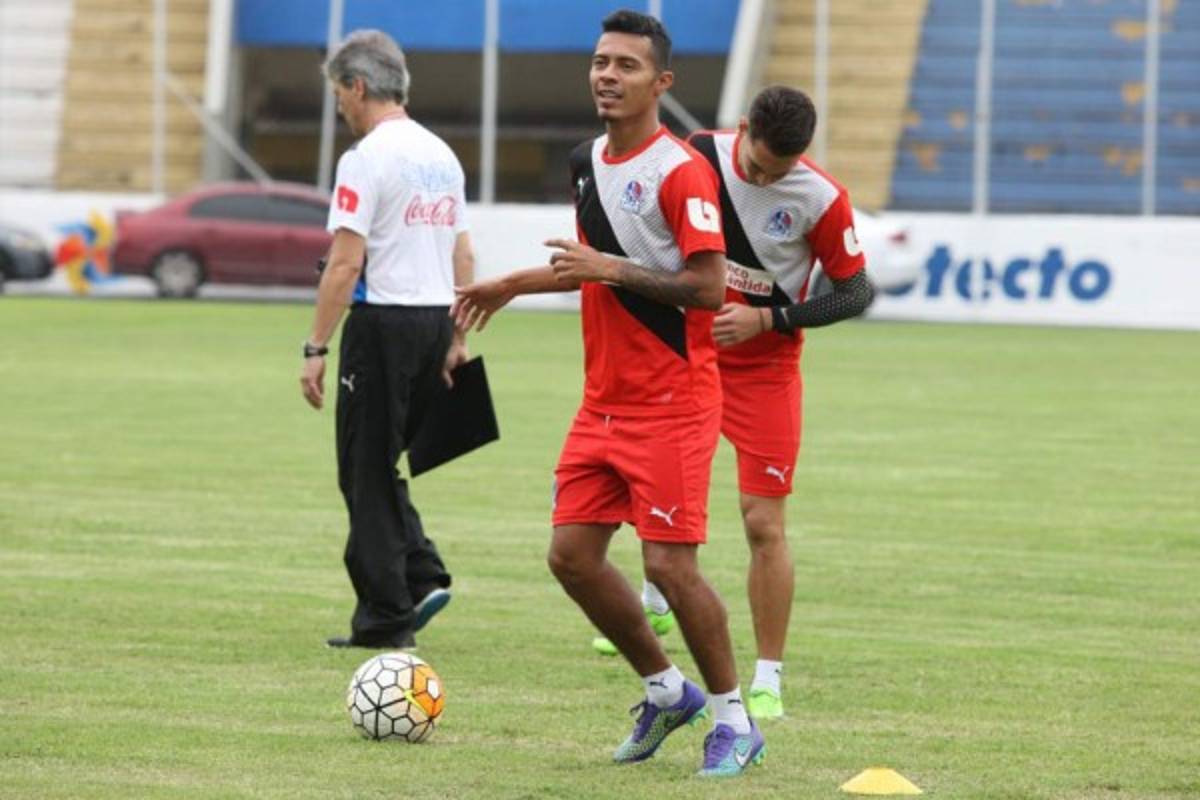 Las mejores imágenes del arranque de la era Restrepo en Olimpia