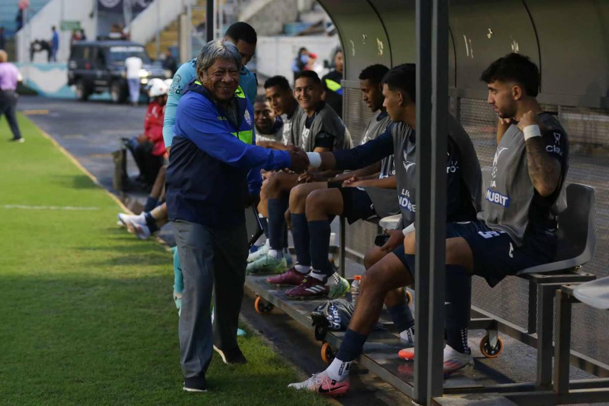 Frustración en Motagua al ser superado por Olimpia en la tabla de posiciones, Primitivo disfrutó volver al Nacional ¿Y la novia de Auzmendi?