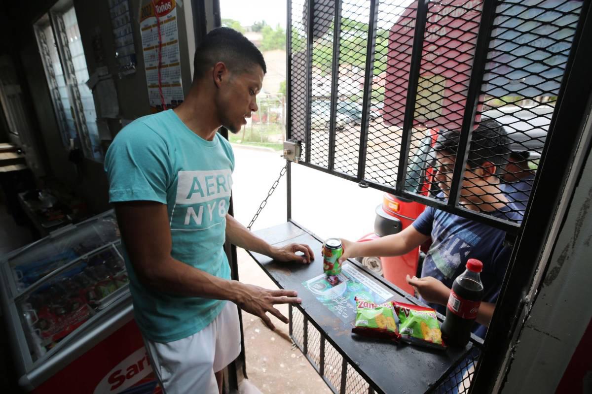 Barbería, hotdogs, pulperías y muchos son ganaderos: los futbolistas hondureños que también son emprendedores