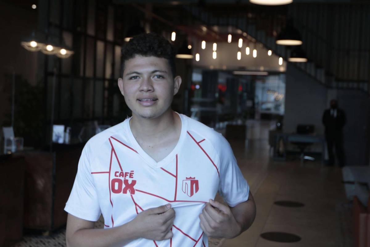 César Salandía, el portero titular de 18 años del Real Estelí que aceptaría vestirse con la camisa de la Selección de Honduras