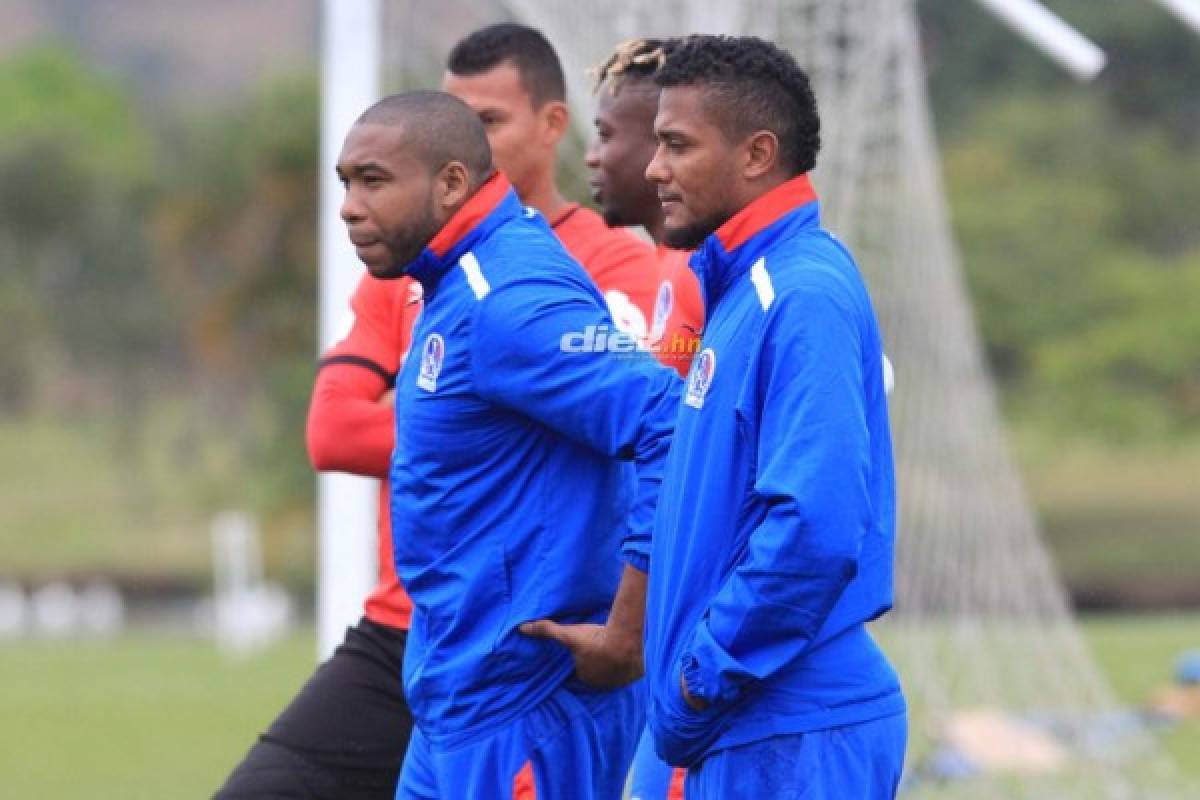 FOTOS: Caras serias y hermetismo en el entrenamiento de Olimpia