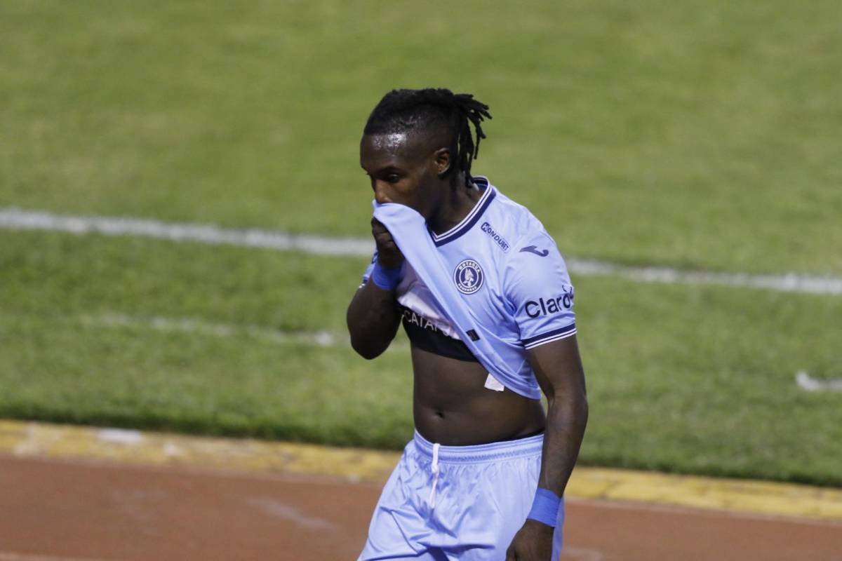 FOTOS: Dos exMotagua sorprenden, Real España sufre duro golpe, error infantil y el enojo que terminó en roja