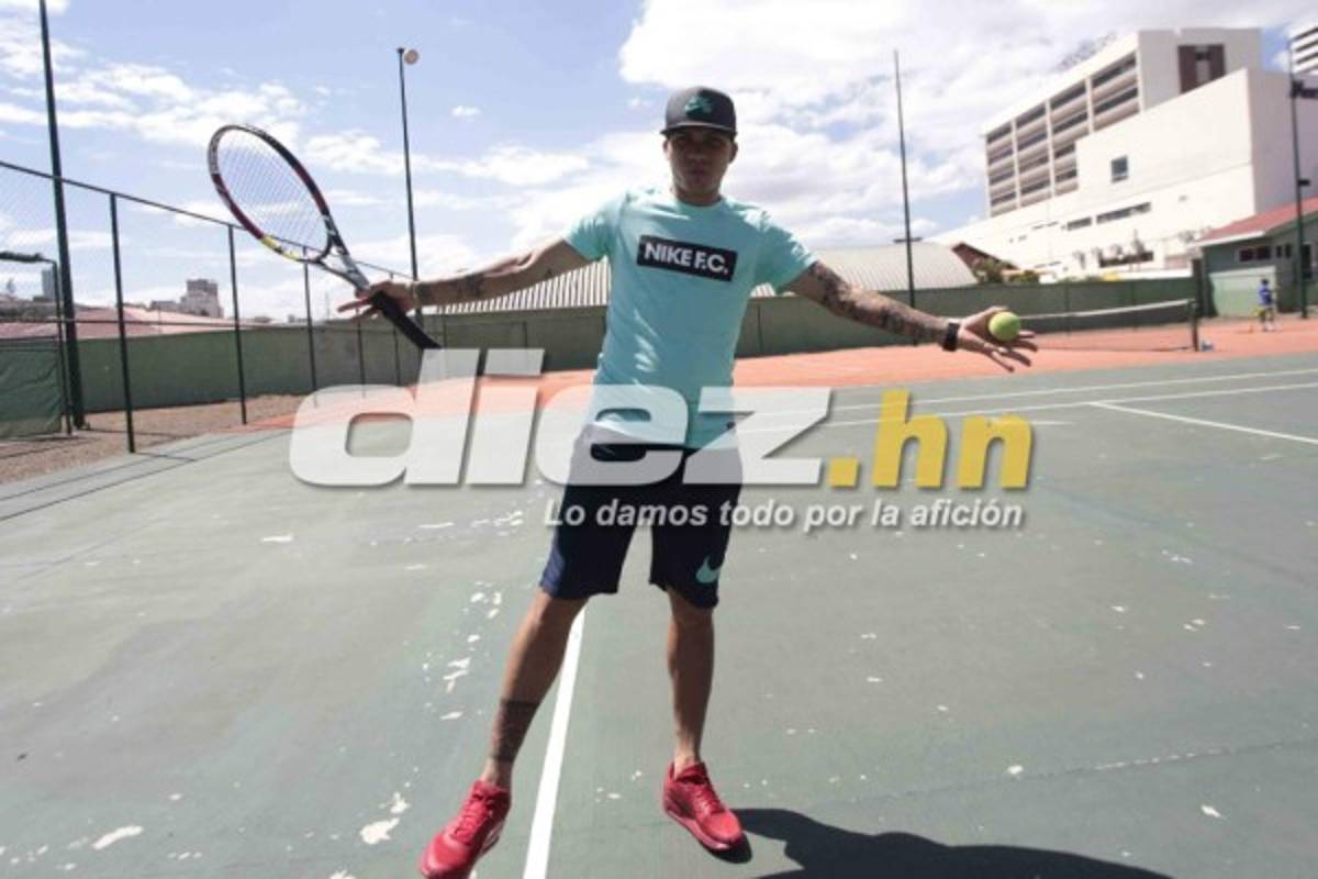 La vida de Arnold Peralta en imágenes