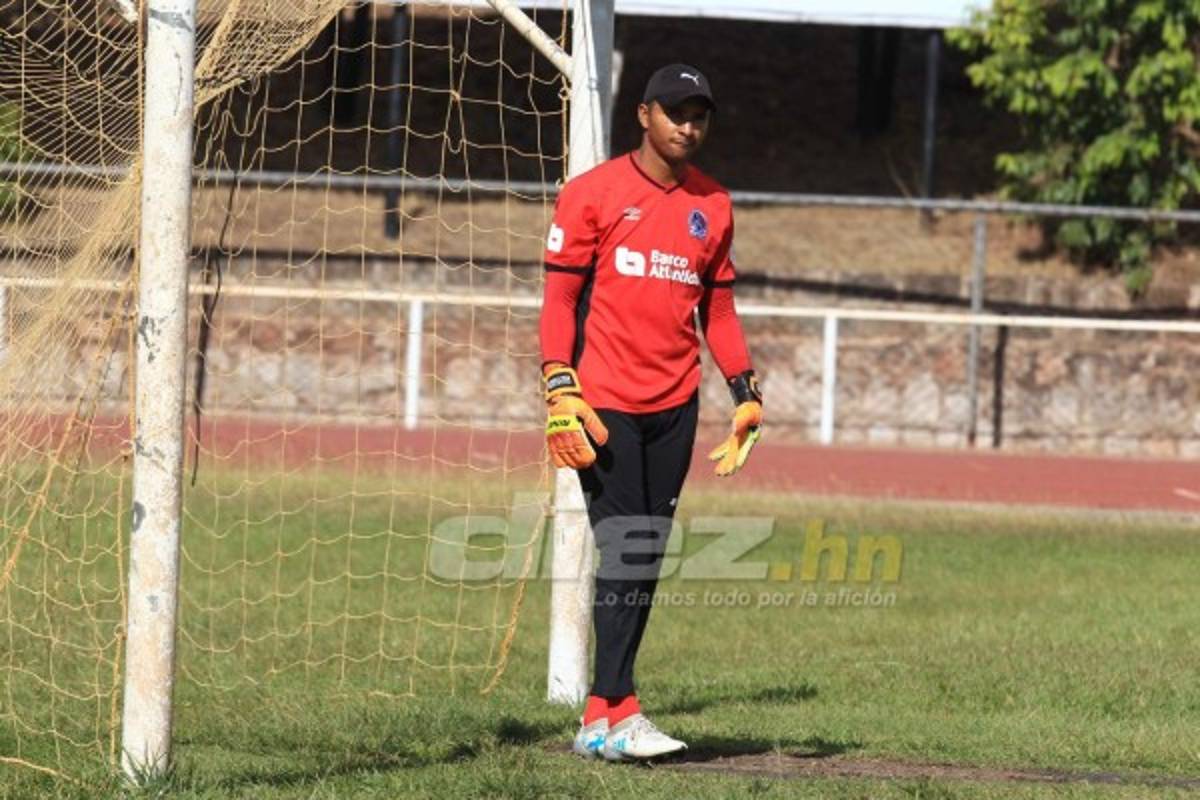 Donis Escober será titular en el clásico ante Motagua