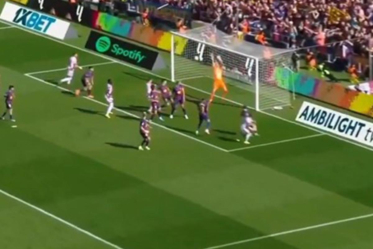 La roja para Lamine y el penal que pidió el Rayo en la victoria del Barcelona; Joan García montó un show en el Camp Nou