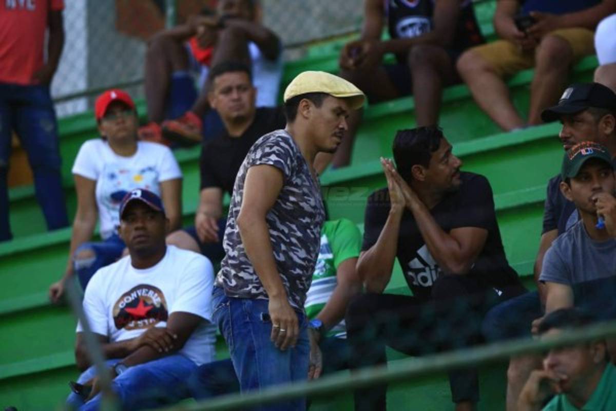 Rambo en el Excélsior, el look de Memo y la compañía de Yustin Arboleda en el Morazán