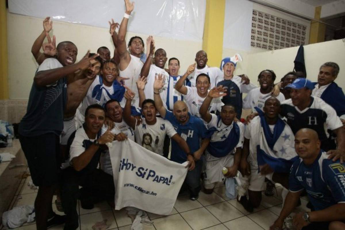 ¡Hace 11 años! Fotos inéditas de la desenfrenada celebración en Honduras tras clasificar al Mundial 2010