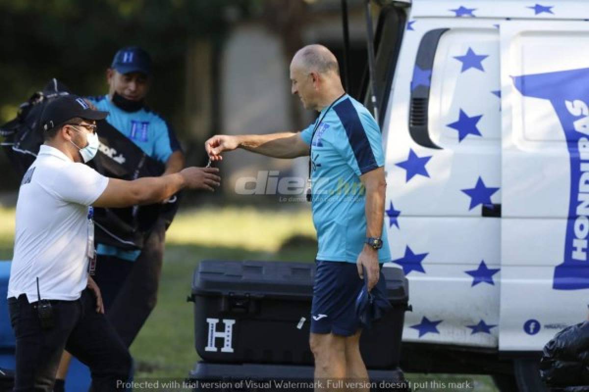 ¿El último entreno de Coito en la H? El entrenador no paró de sonreír y la práctica se hizo en cancha privada