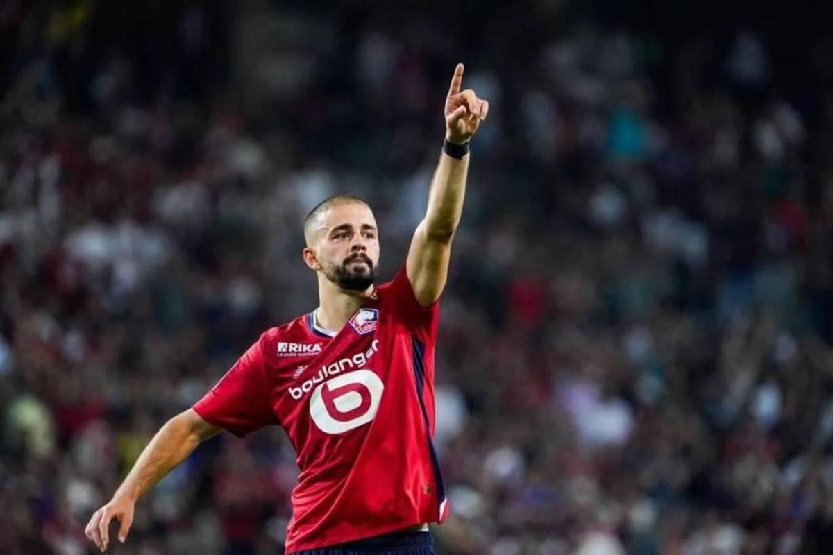 “Te romperé las piernas, arruinaré tu carrera”: expulsa y amenaza a jugadores de selección tras irse de fiesta