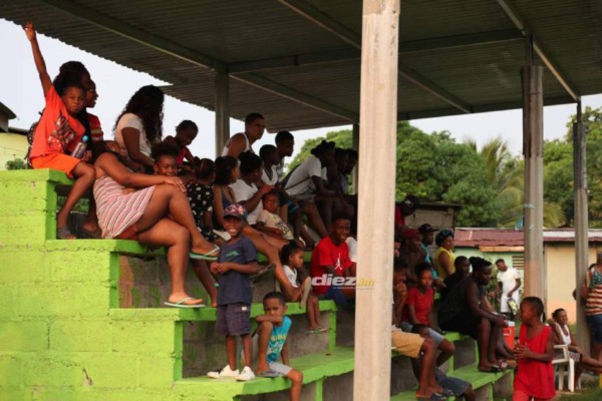 Marvin Chávez revive sus mejores tiempos haciendo fútbol en Sambo Creek