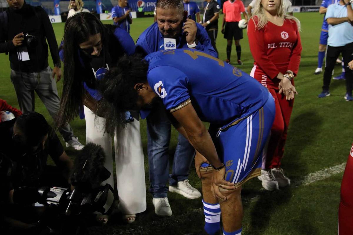 Rambo de León rompe en llanto en su partido de despedida: el triste adiós del ‘10’ y las postales que dejó su homenaje