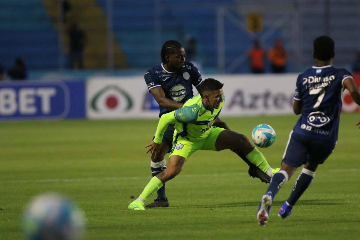 Kevin López les celebró en la cara y se armó la bronca: el batacazo de Olancho que deja en la lona a Motagua