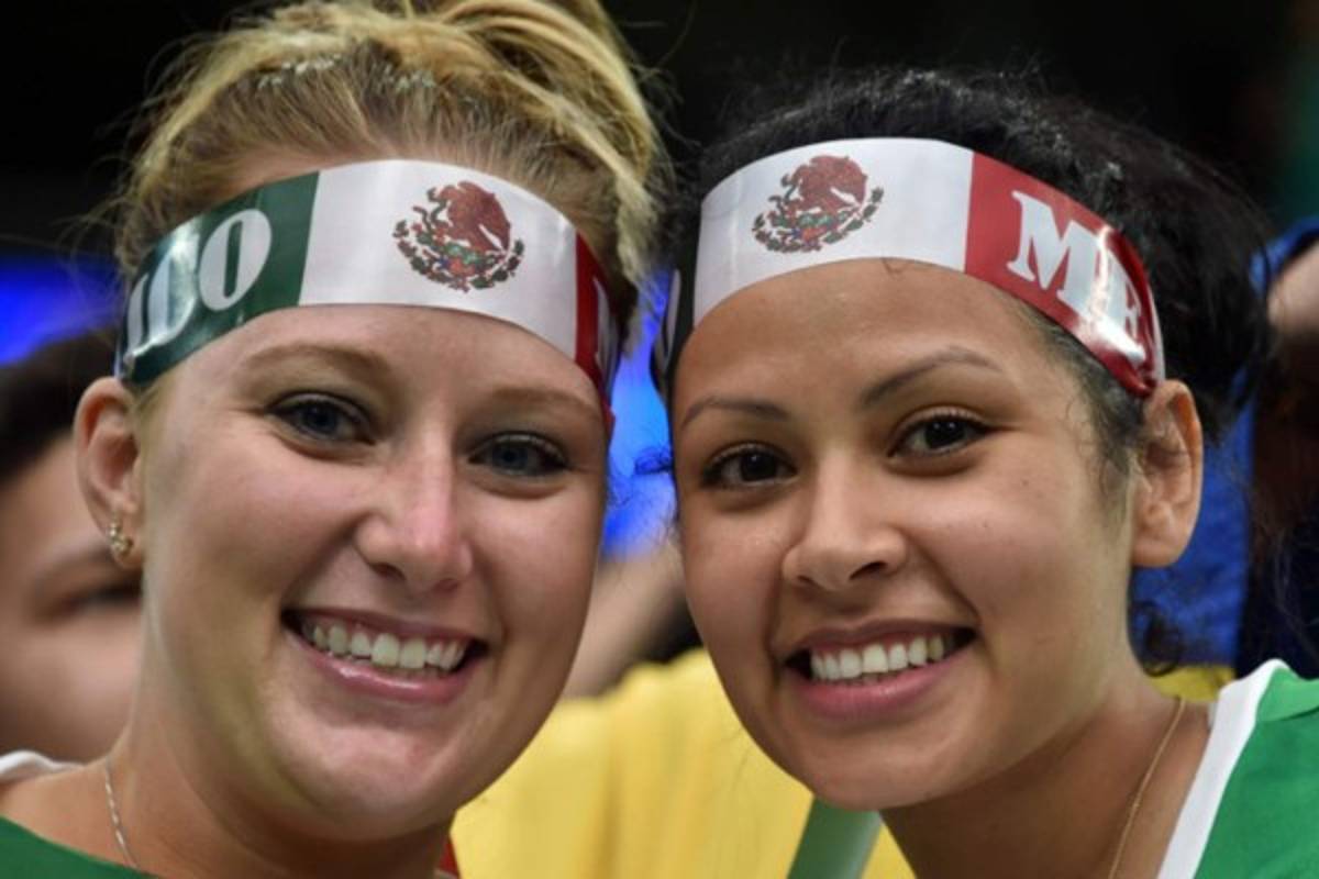 FOTOS: México y Venezuela ponen la belleza y colorido en las gradas