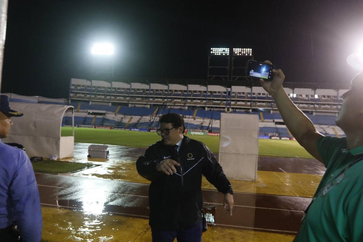 ¿El partido más largo de la historia? Marathón y Luis Ángel Firpo protagonizaron un show de apagones en el Olímpico