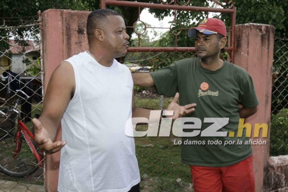 FOTOS: Así vive en la calle ex futbolista Alexis Duarte