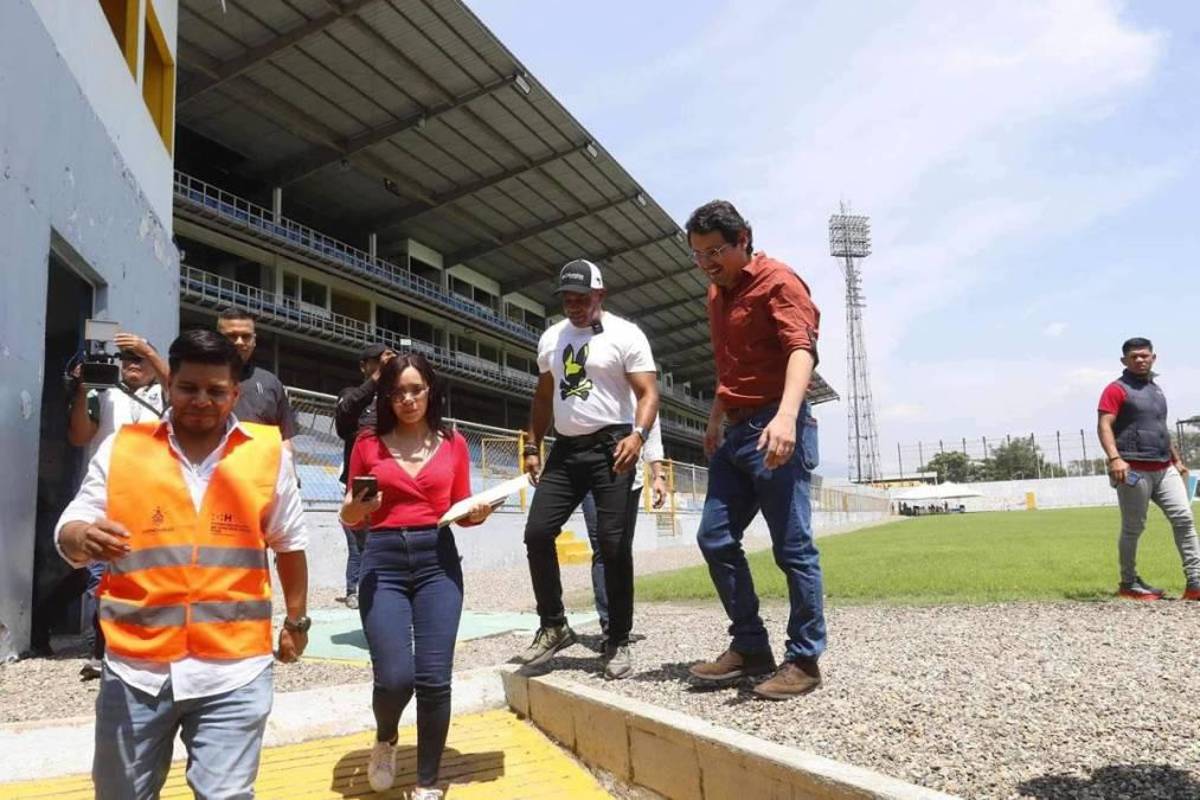 Estadio Morazán, en malas condiciones tras millonaria inversión: así de deteriorada luce la nueva cancha
