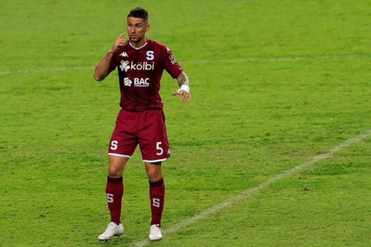 ¡Con todo y a matar! Los 11 que utilizarían hoy Marathón y Saprissa para la batalla en el Nacional