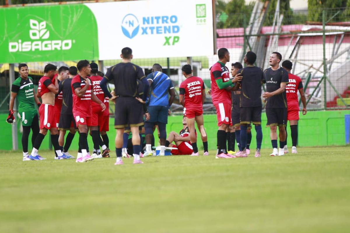 Marathón en alerta: Bruno Farioli sale lesionado y preocupa al Monstruo