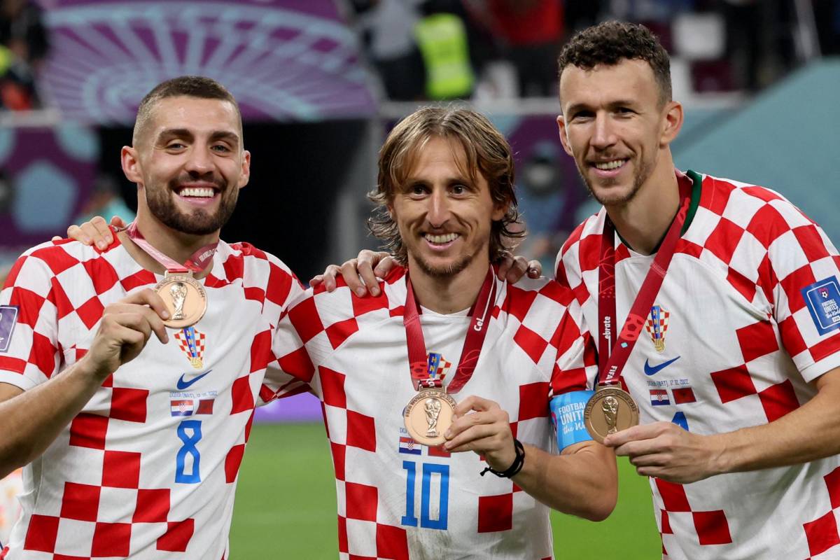 ¡Croacia celebra! El festejo especial de Luka Modric tras derrotar a Marruecos en el Mundial y la modelo Ivana Knoll enamora