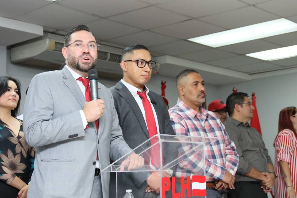 Así fue la presentación de la precandidatura a diputado de Emilio Izaguirre y sus primeras declaraciones