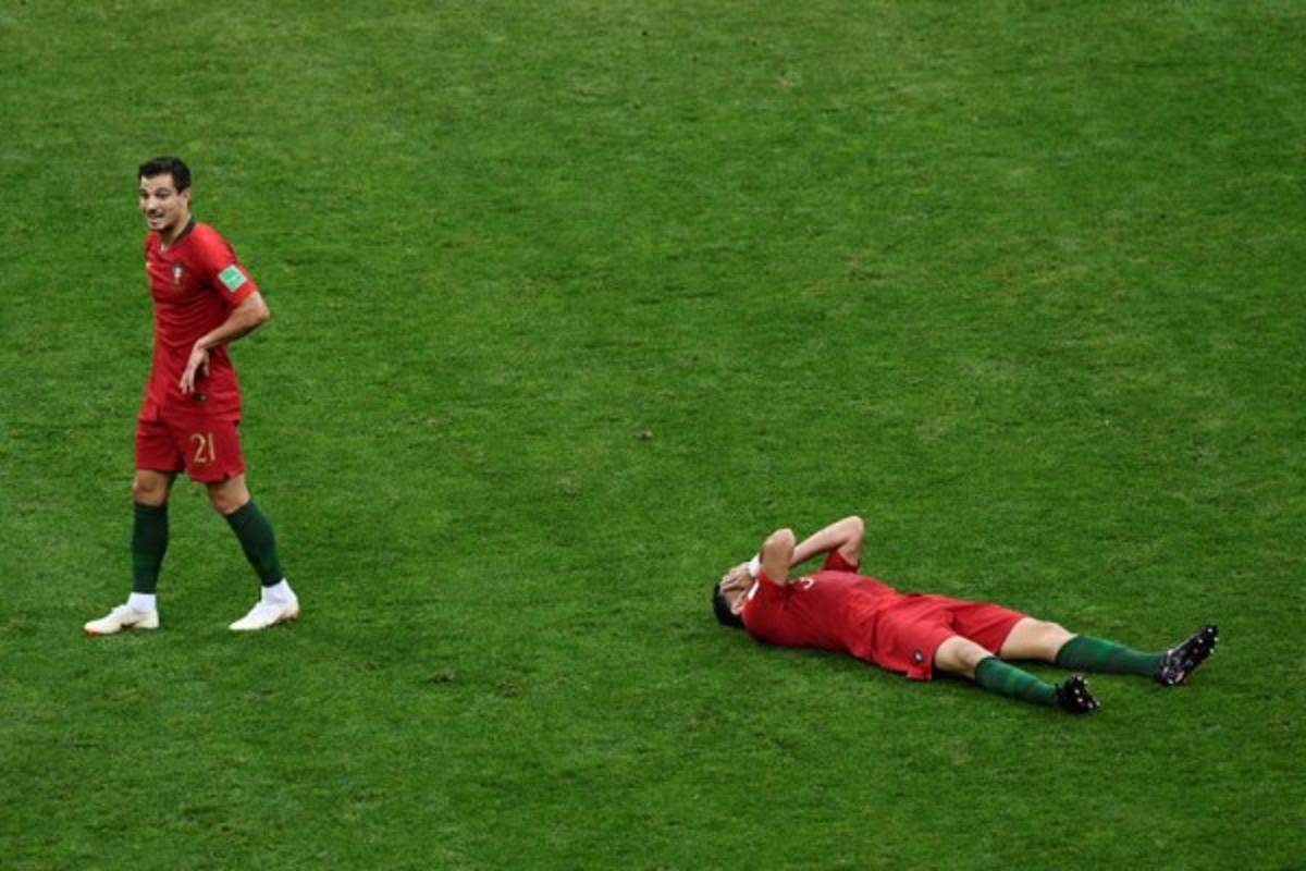 NO VISTE EN TV: La cara de Cristiano Ronaldo antes del tiro libre y lo que hizo De Gea tras el juego