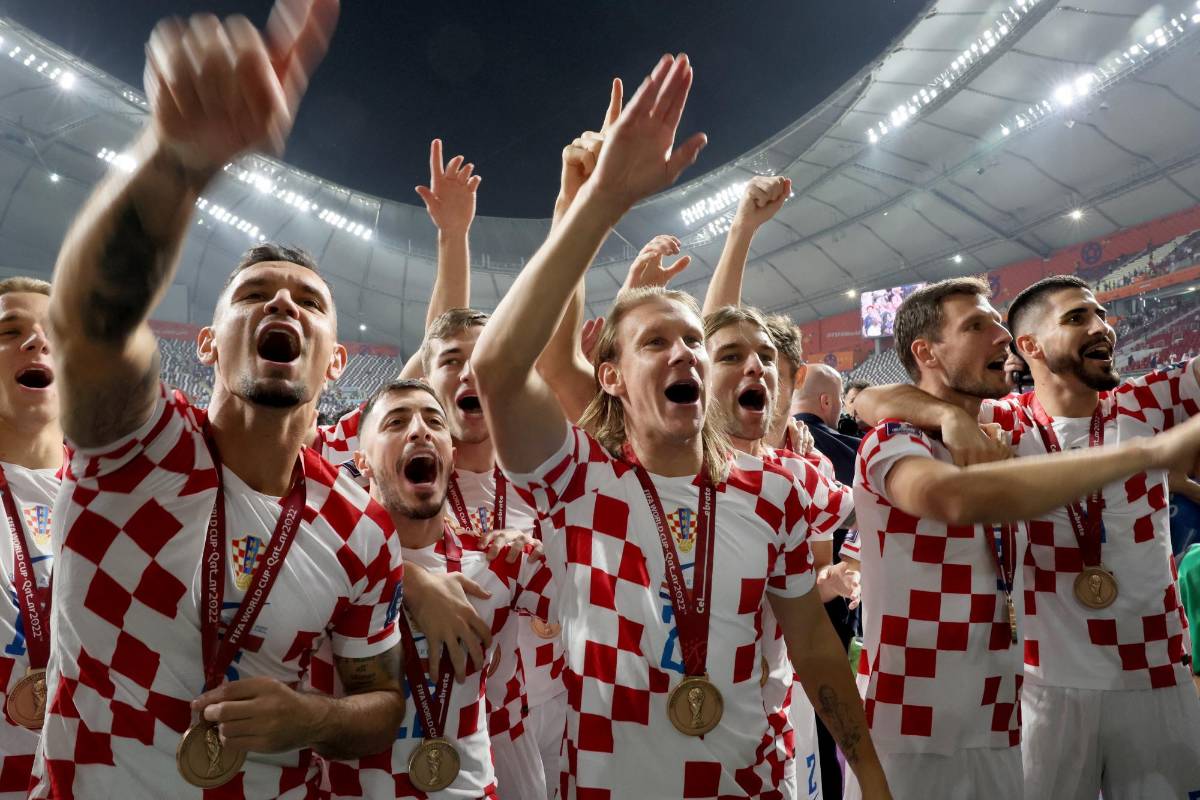 ¡Croacia celebra! El festejo especial de Luka Modric tras derrotar a Marruecos en el Mundial y la modelo Ivana Knoll enamora