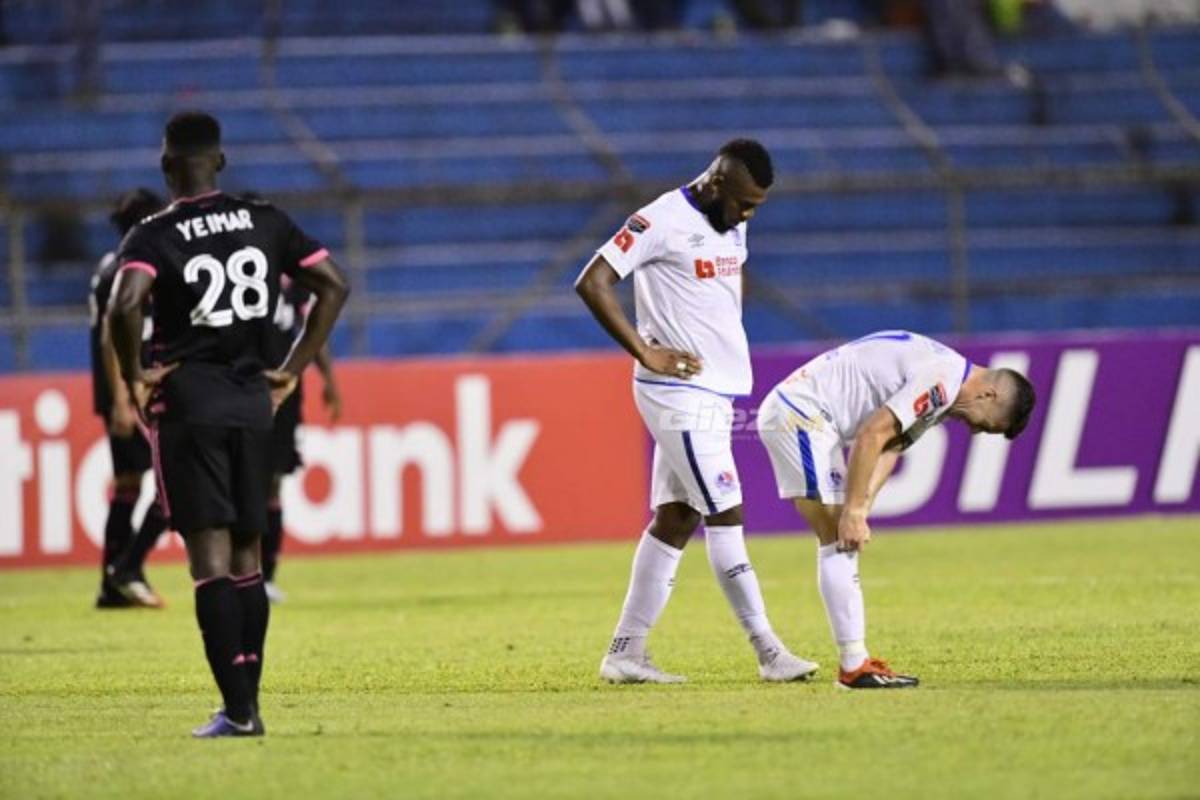 El gato negro en el Olímpico; el respeto a Troglio y Arboleda hace enloquecer a un jugador