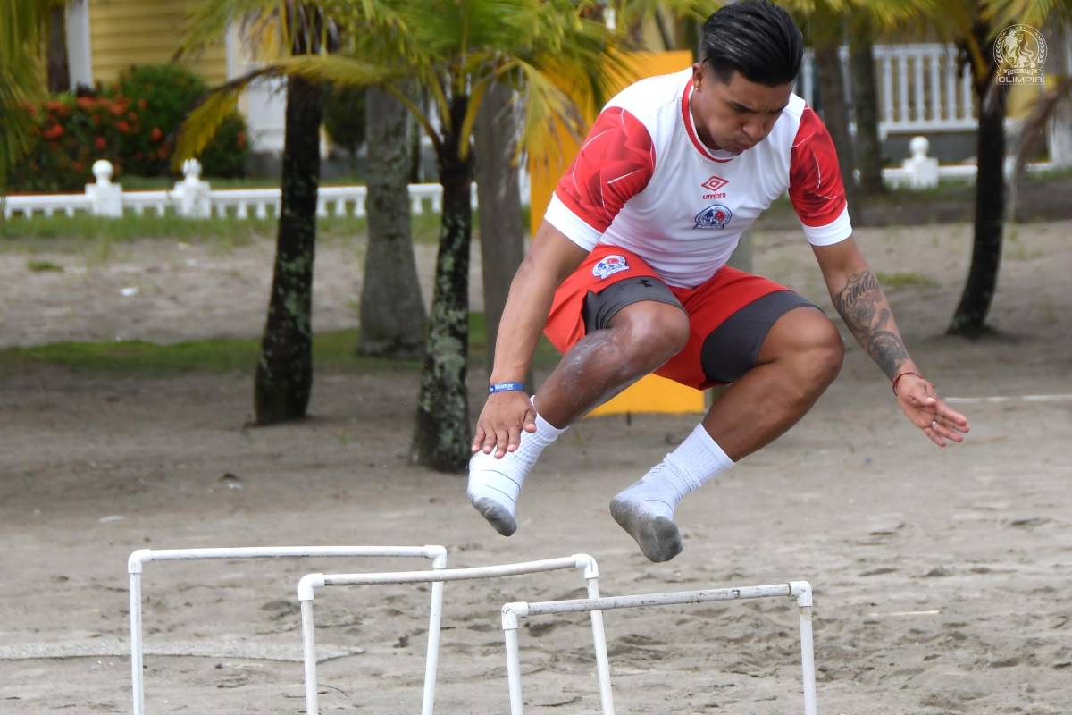 ¡Camino al título! Así prepara su pretemporada el Olimpia de Pedro Troglio en las bellas playas de Tela
